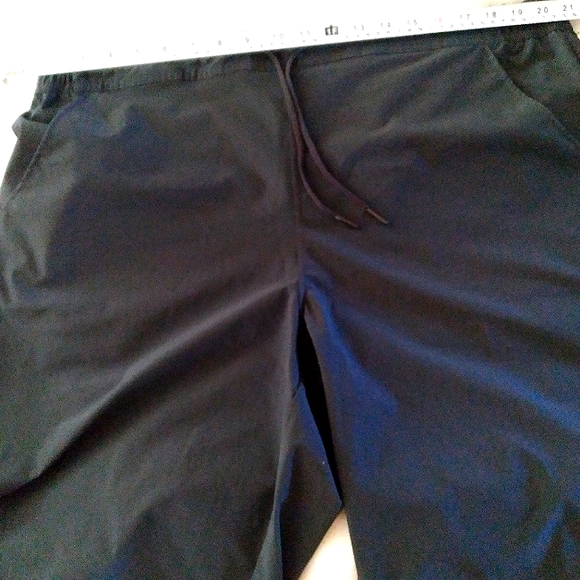 NWOT Quikdry 18 Boardshorts Swimming  Great for travel. Size 18 w 9" inseam Swim - Picture 1 of 3